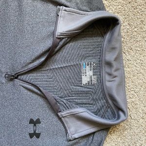 NWOT! Under Armour (UA) Cold Gear Loose Zip Collar Grey Men’s Shirt (Sz Sm)